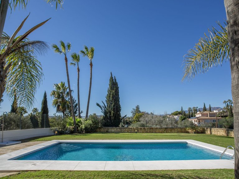 Villa for Sale in Mijas Golf, Malaga 3