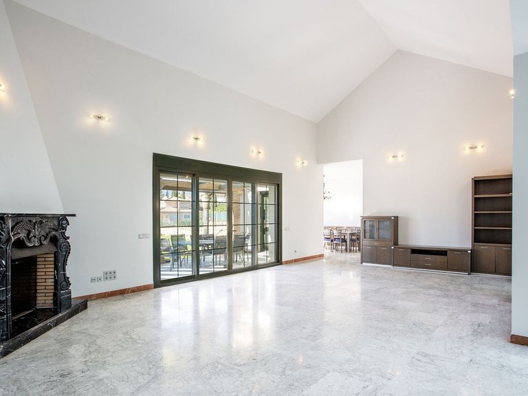 Villa for Sale in Mijas Golf, Malaga 31