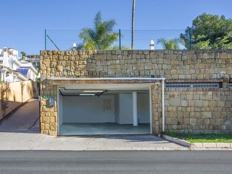 Villa for Sale in Mijas Golf, Malaga 49