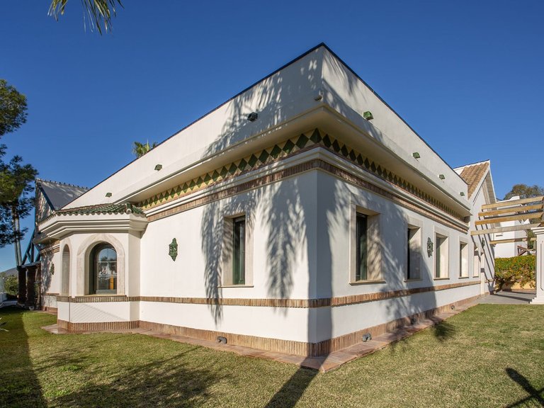 Villa for Sale in Mijas Golf, Malaga 6