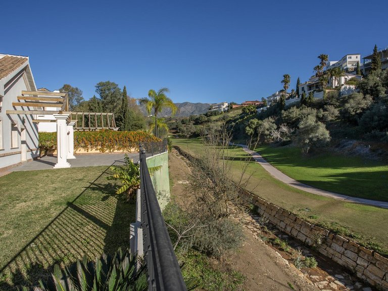 Villa for Sale in Mijas Golf, Malaga 7