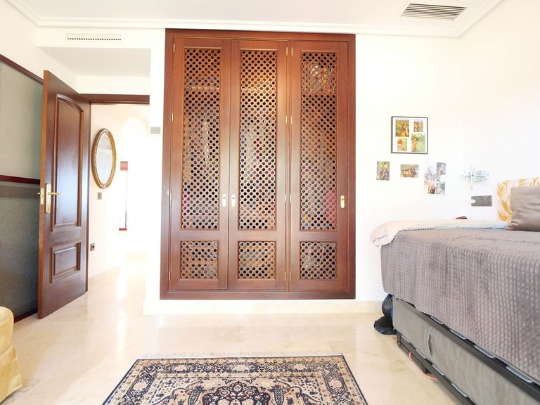 Apartment for Sale in La Mairena, Malaga 12