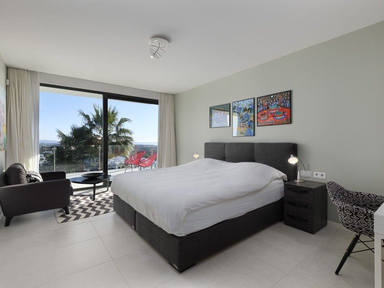 Villa for Sale in Benahavís, Malaga 29