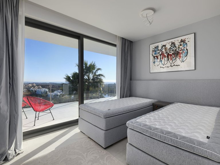 Villa for Sale in Benahavís, Malaga 30