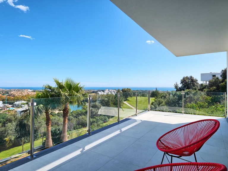 Villa for Sale in Benahavís, Malaga 32