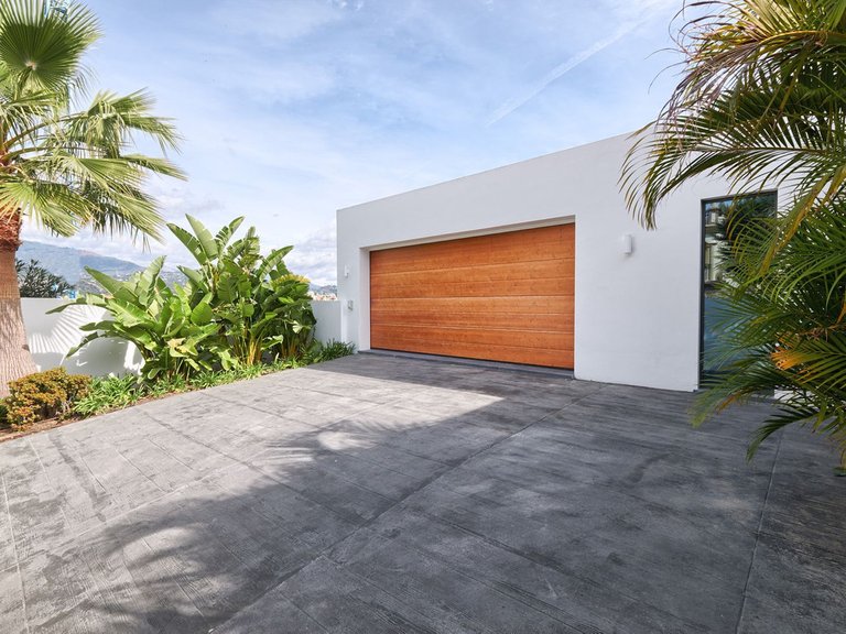 Villa for Sale in Benahavís, Malaga 36