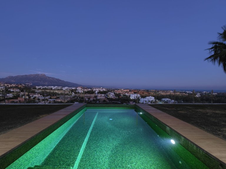 Villa for Sale in Benahavís, Malaga 43