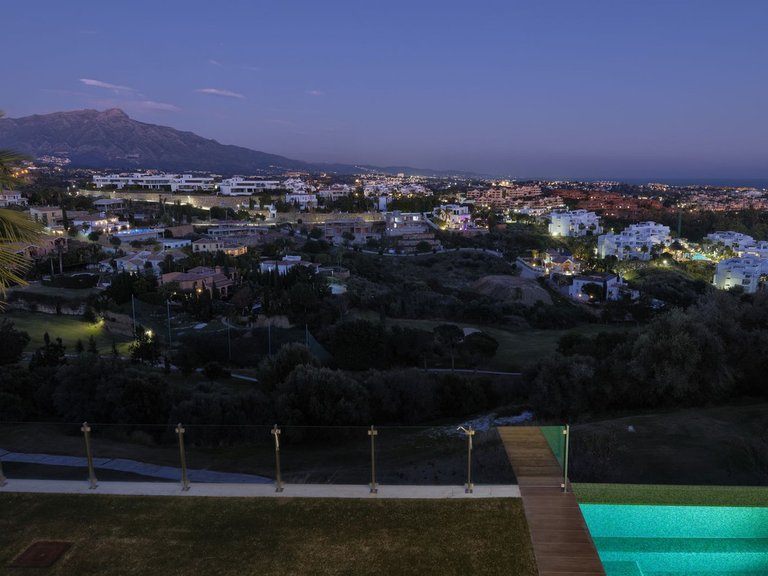 Villa for Sale in Benahavís, Malaga 46