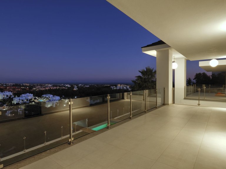 Villa for Sale in Benahavís, Malaga 47