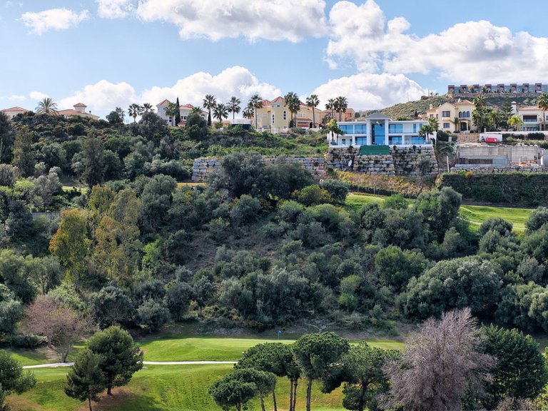 Villa for Sale in Benahavís, Malaga 49