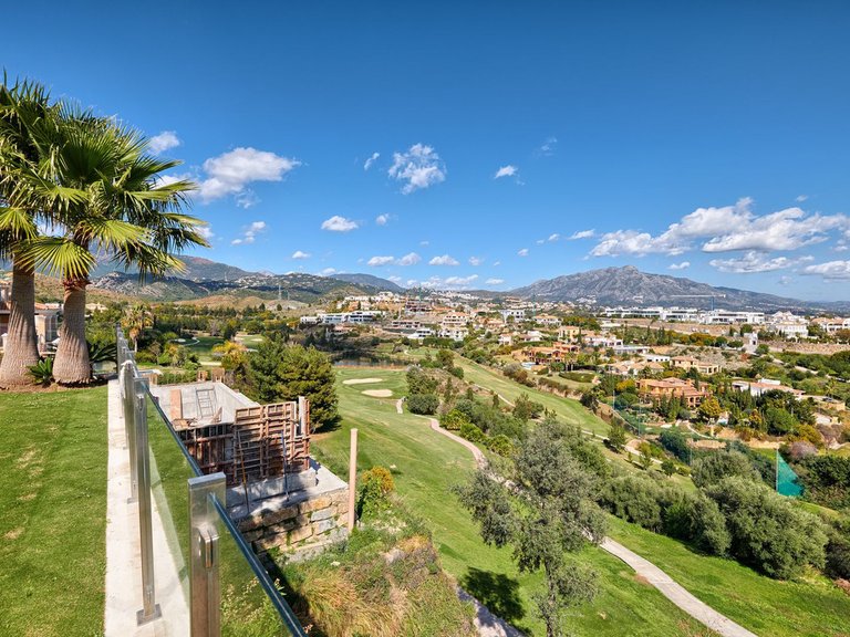 Villa for Sale in Benahavís, Malaga 7