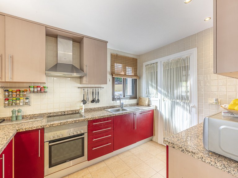Apartment for Sale in La Alcaidesa, Cadiz 14