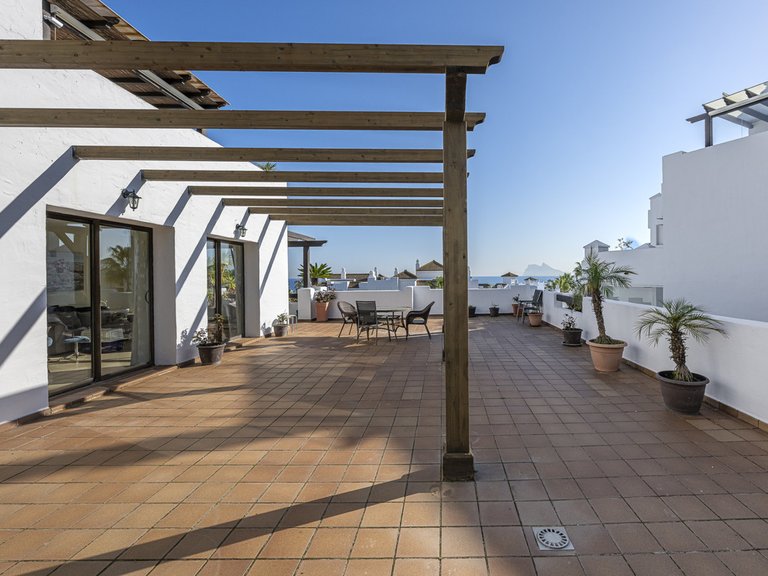 Apartment for Sale in La Alcaidesa, Cadiz 9