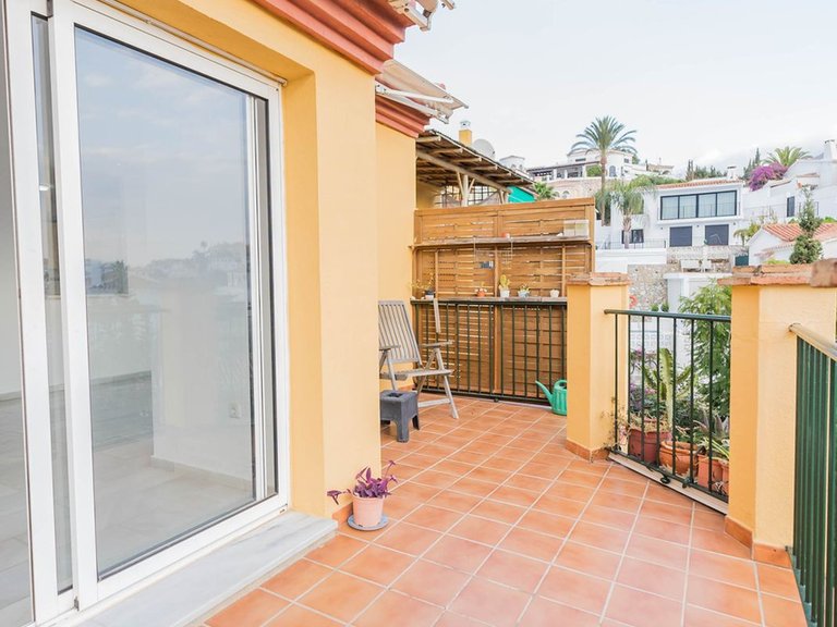 Villa for Sale in Fuengirola, Malaga 12