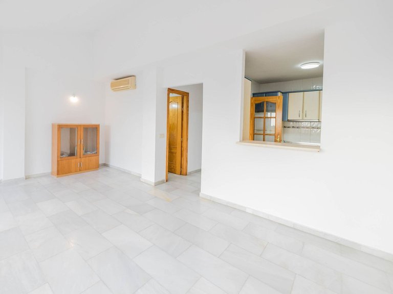 Villa for Sale in Fuengirola, Malaga 3