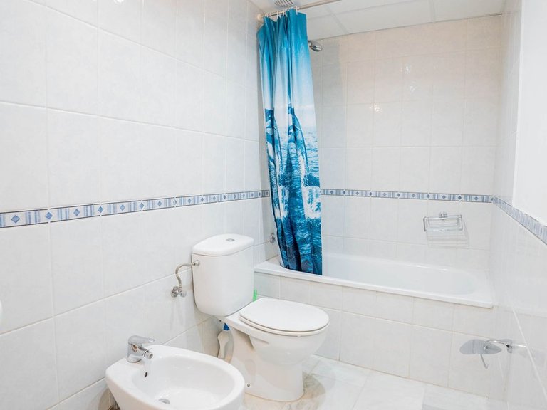 Villa for Sale in Fuengirola, Malaga 35