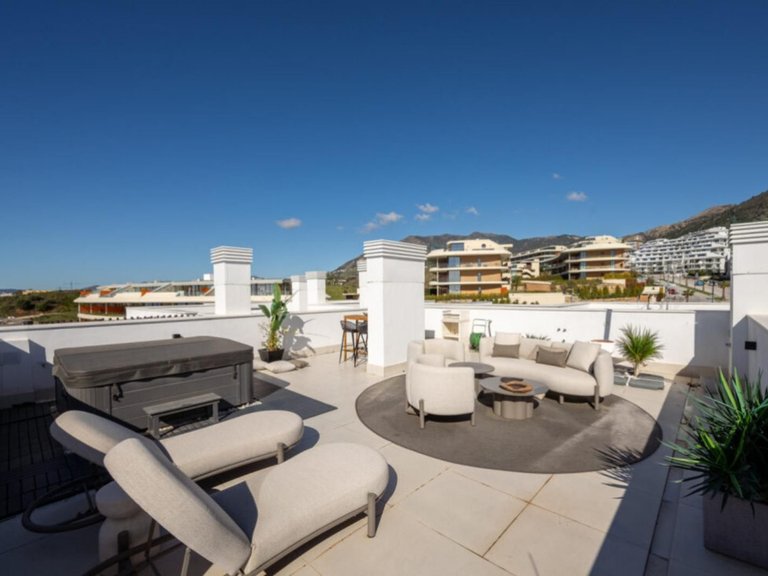 Apartment for Sale in Fuengirola, Malaga 12
