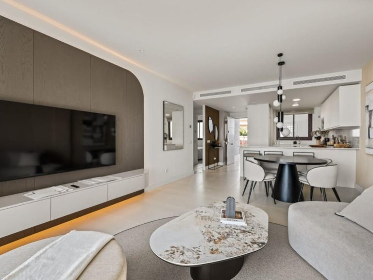 Apartment for Sale in Fuengirola, Malaga 14