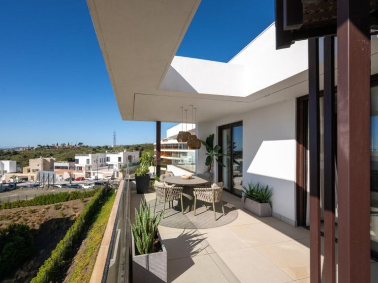 Apartment for Sale in Fuengirola, Malaga 3