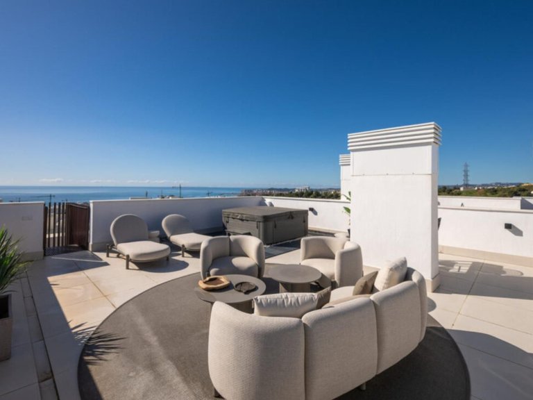 Apartment for Sale in Fuengirola, Malaga 6