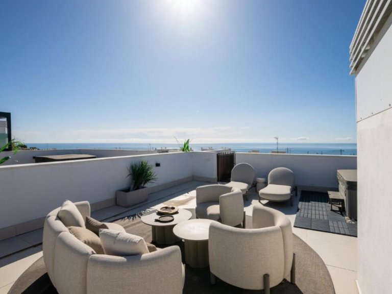 Apartment for Sale in Fuengirola, Malaga 8