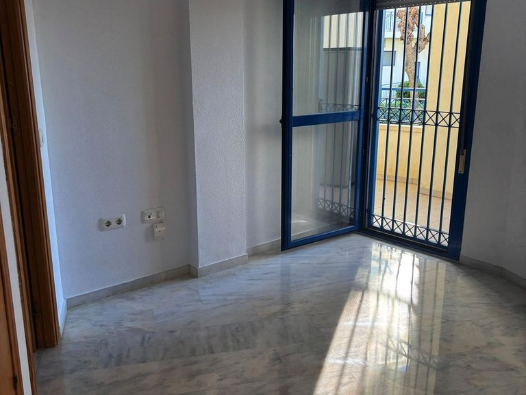 Apartment for Sale in Estepona, Malaga 14