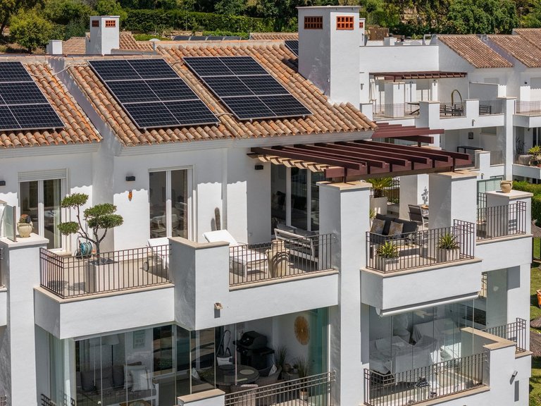 Apartment for Sale in Marbella, Malaga 16