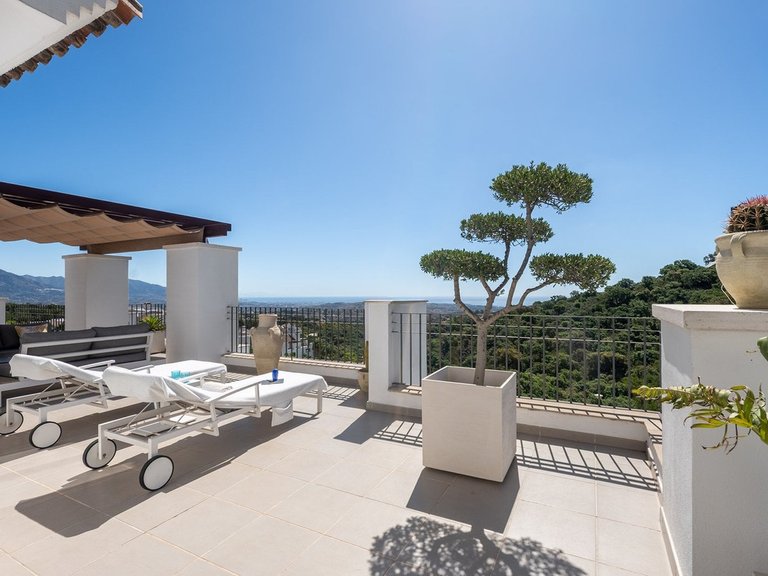 Apartment for Sale in Marbella, Malaga 3