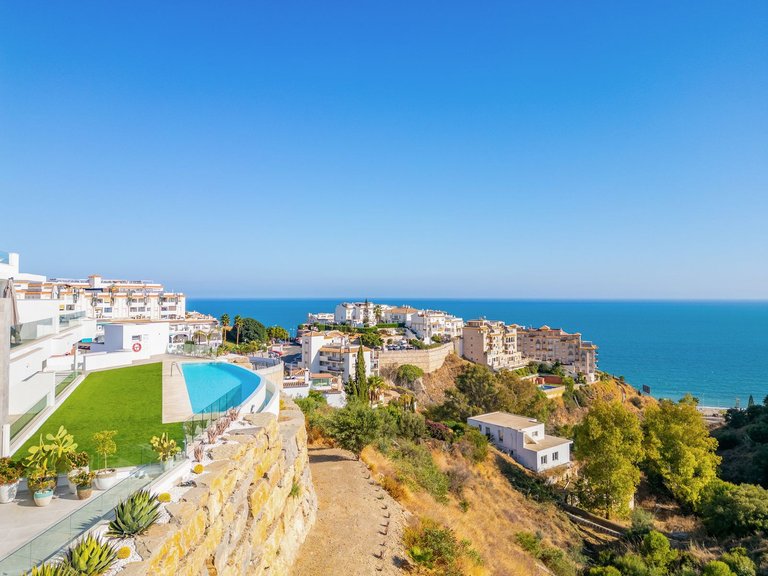 Apartment for Sale in La Capellania, Malaga 39