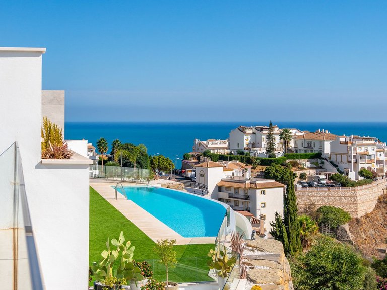 Apartment for Sale in La Capellania, Malaga 42