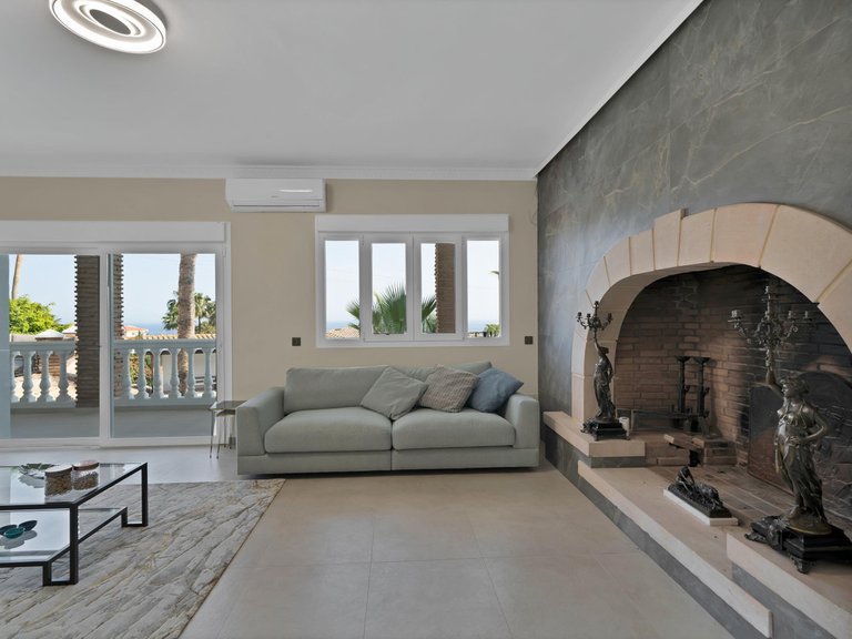 Villa for Sale in Benalmadena, Malaga 23