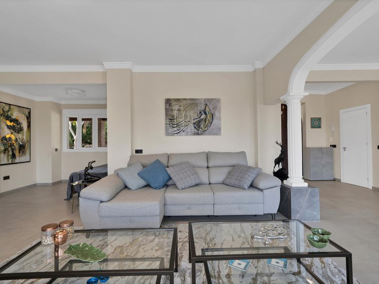 Villa for Sale in Benalmadena, Malaga 24
