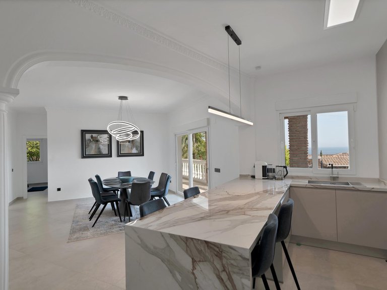 Villa for Sale in Benalmadena, Malaga 37