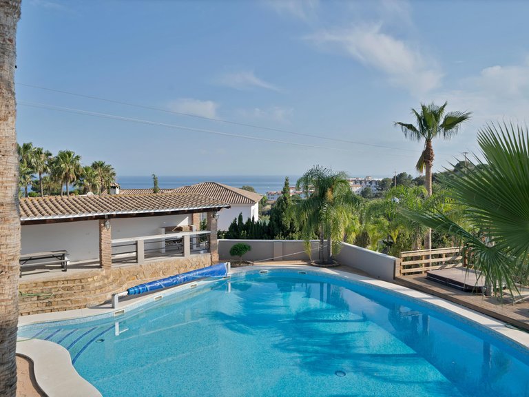 Villa for Sale in Benalmadena, Malaga 39