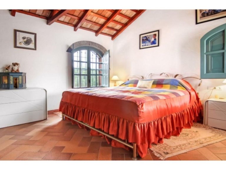Villa for Sale in Guadiaro, Cadiz 14