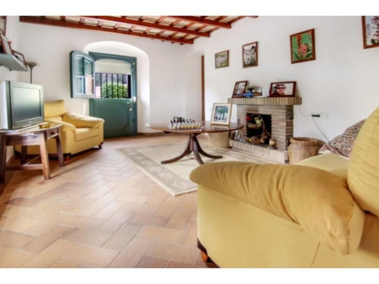 Villa for Sale in Guadiaro, Cadiz 15