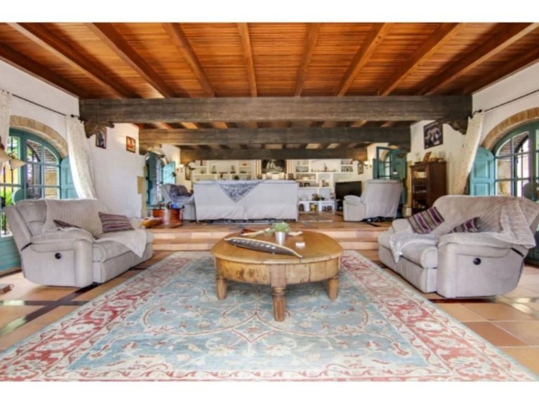Villa for Sale in Guadiaro, Cadiz 25