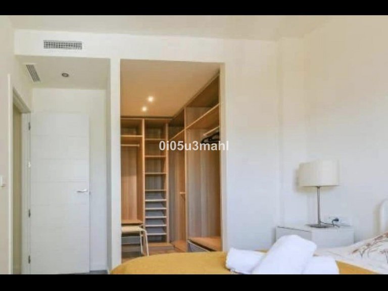 Apartment for Sale in Málaga, Malaga 17