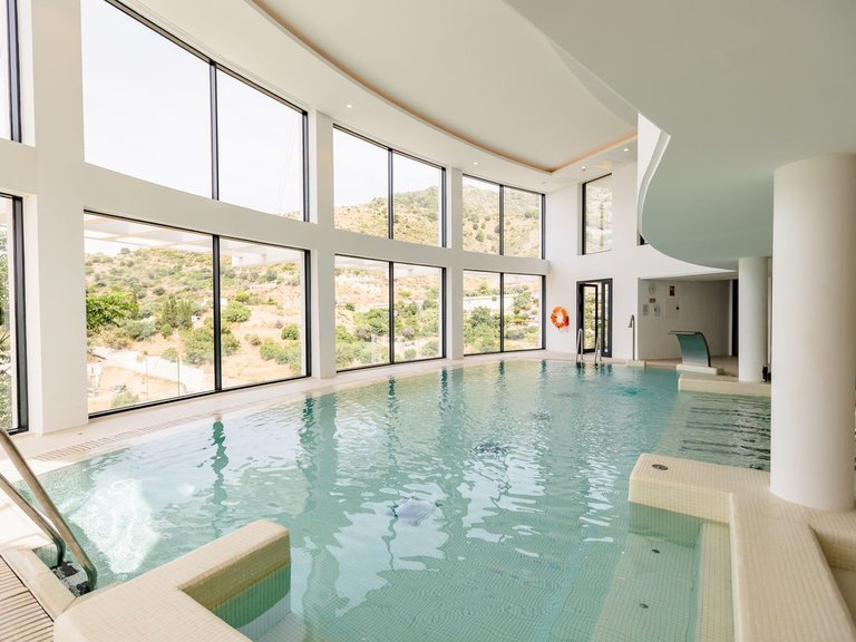 Apartment for Sale in Marbella, Malaga 15