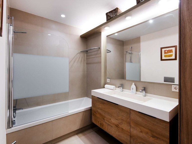 Apartment for Sale in Benalmadena, Malaga 20