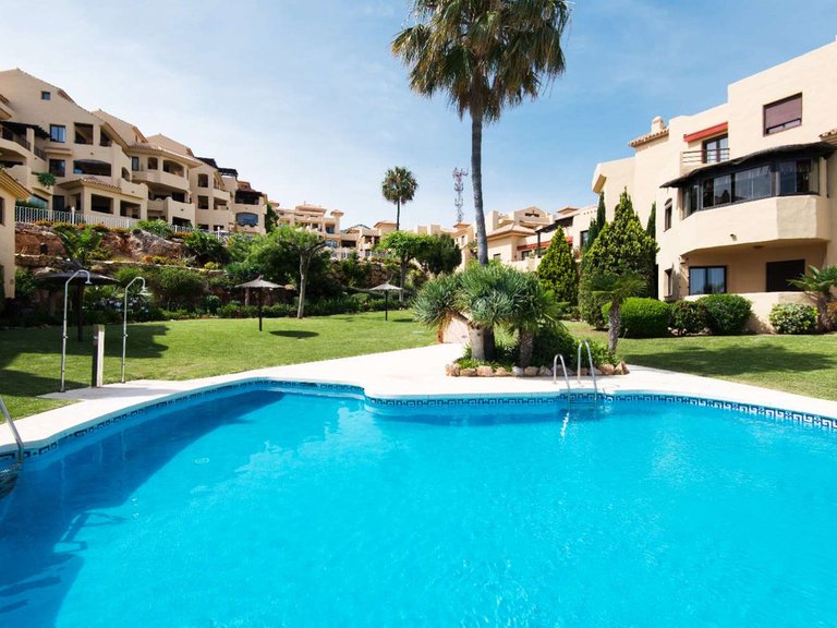 Apartment for Sale in Benalmadena, Malaga 31
