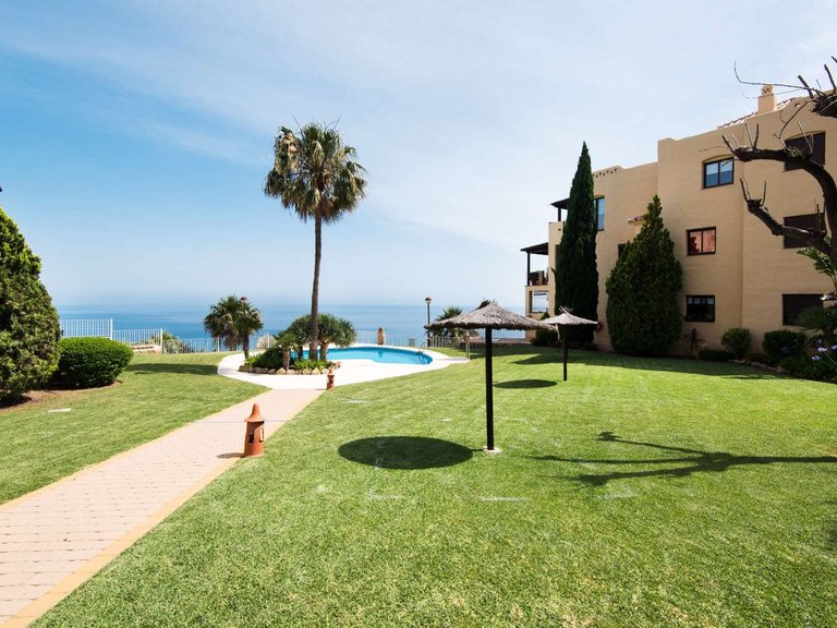 Apartment for Sale in Benalmadena, Malaga 37