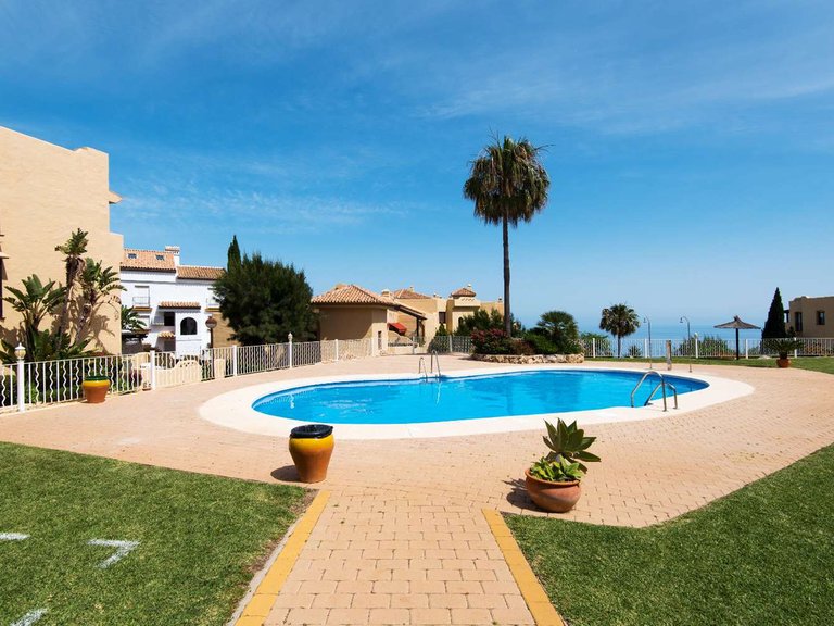 Apartment for Sale in Benalmadena, Malaga 38