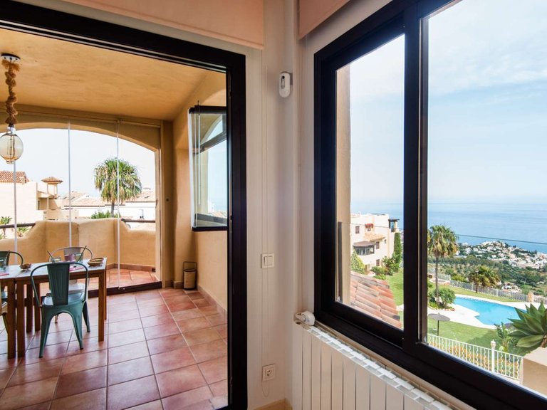 Apartment for Sale in Benalmadena, Malaga 8