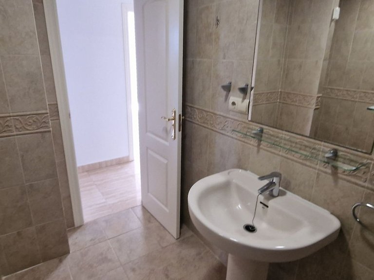 Apartment for Sale in San Luis De Sabinillas, Malaga 19