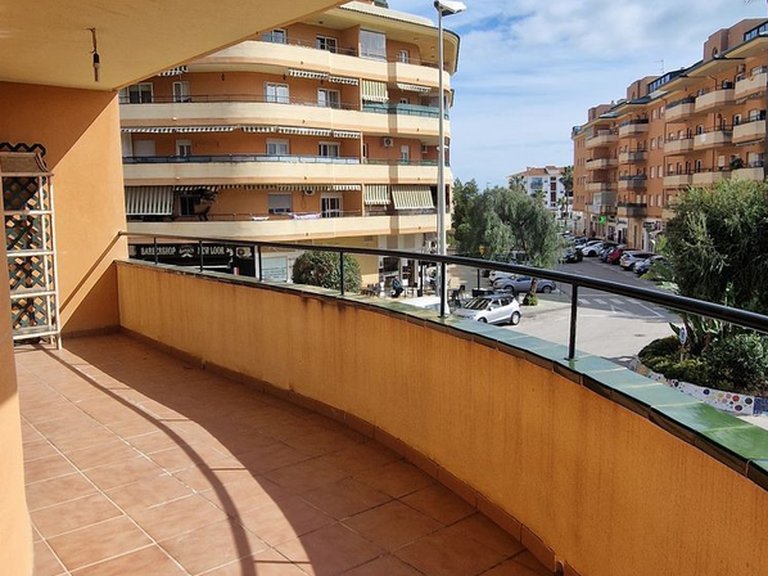 Apartment for Sale in San Luis De Sabinillas, Malaga 8