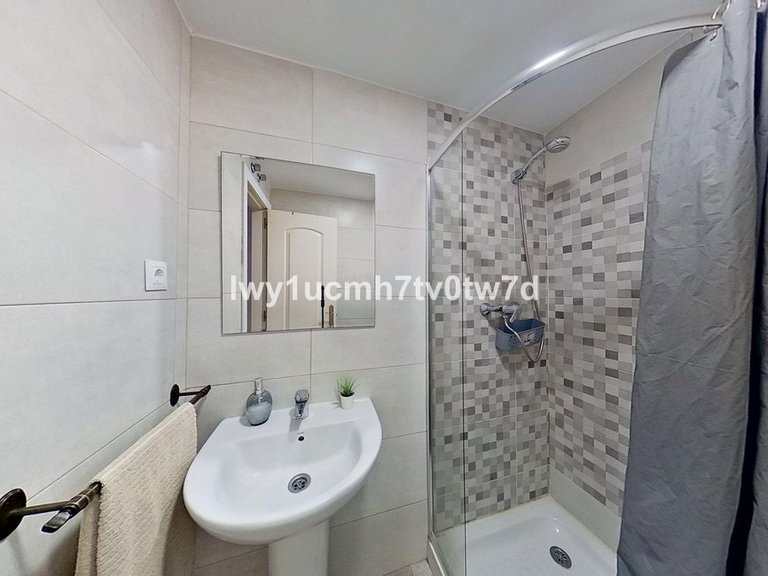 Apartment for Sale in Torrequebrada, Malaga 16