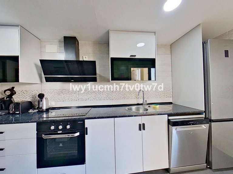 Apartment for Sale in Torrequebrada, Malaga 21