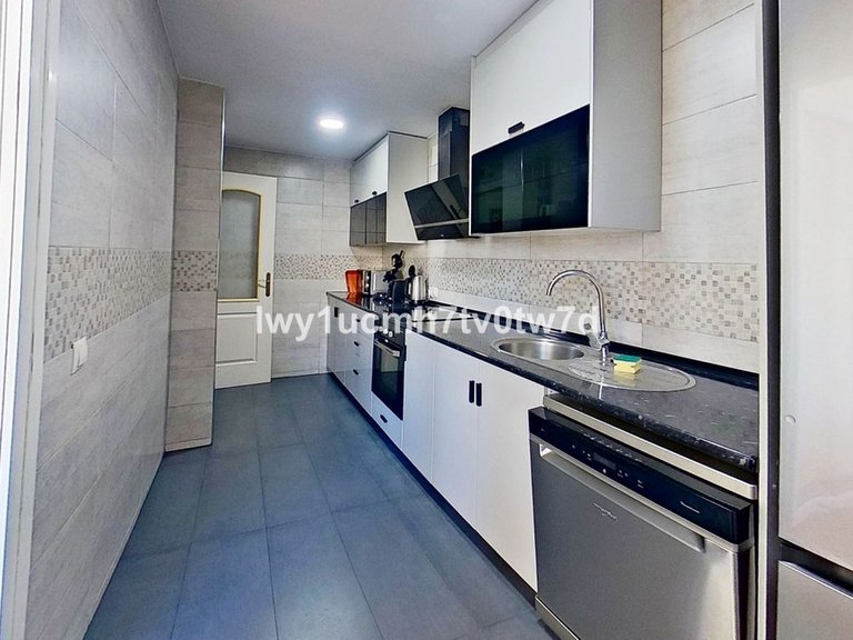 Apartment for Sale in Torrequebrada, Malaga 22