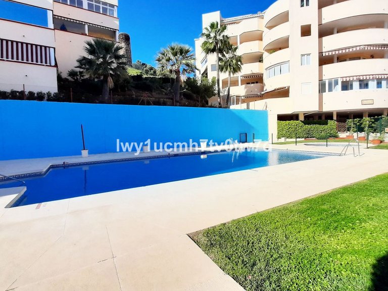 Apartment for Sale in Torrequebrada, Malaga 42
